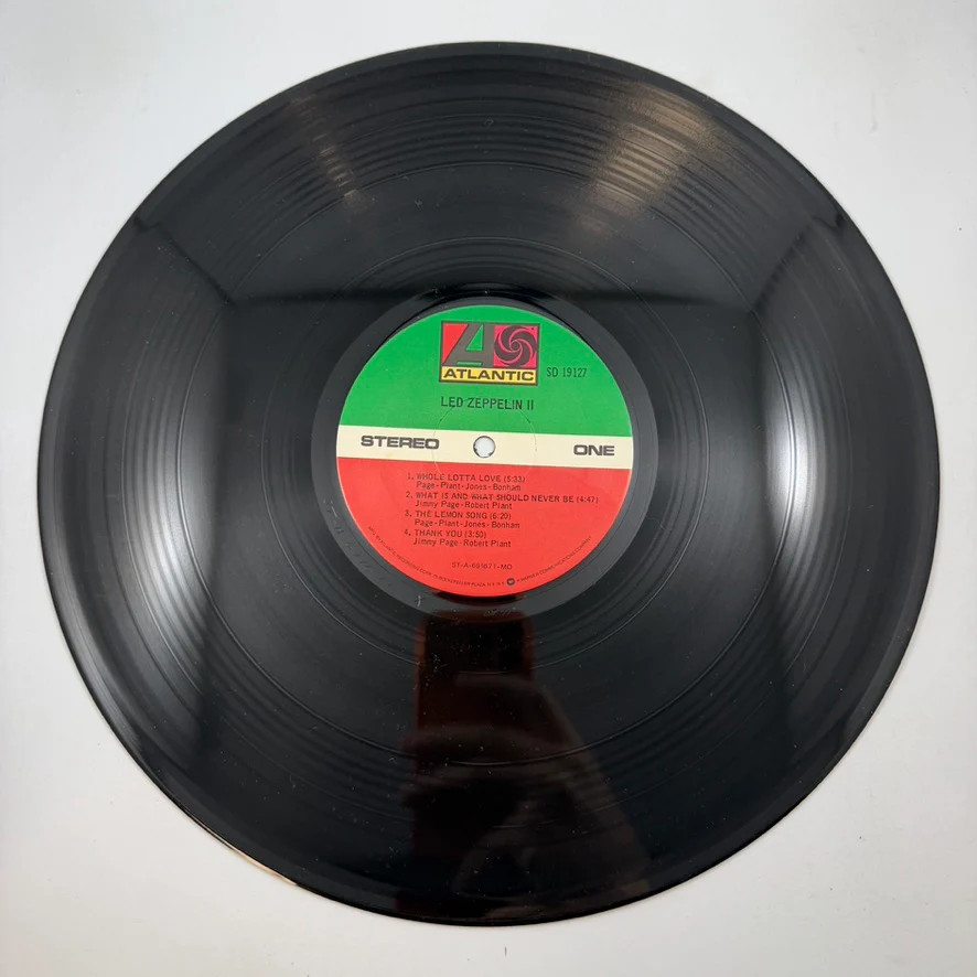 Led Zeppelin – Led Zeppelin II LP USED Vinyl VG++/VG+ - Image 3