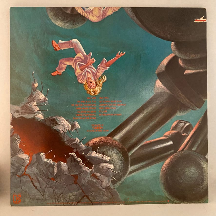 Queen – News Of The World LP USED NM/VG+ 1977 Pressing - Image 2
