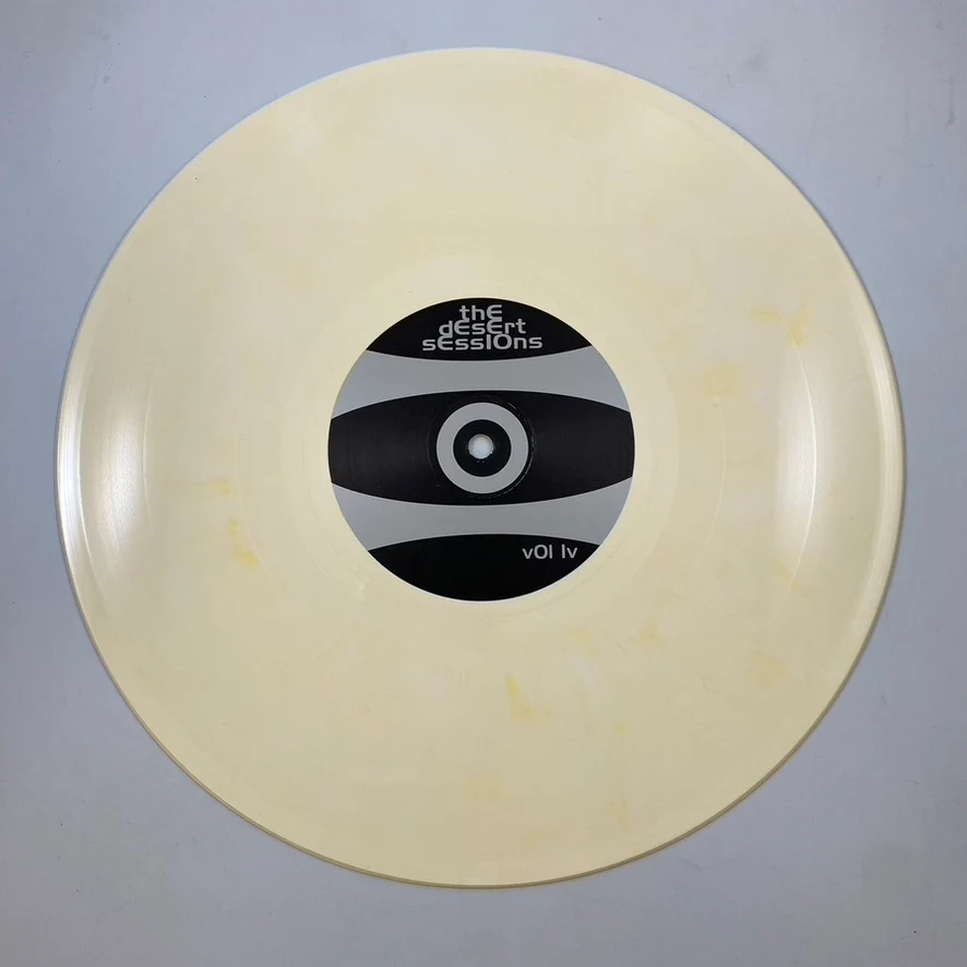 The Desert Sessions – Vol IV / Hard Walls And Little Trips 10" USED Vinyl NM/NM Color Vinyl - Image 4