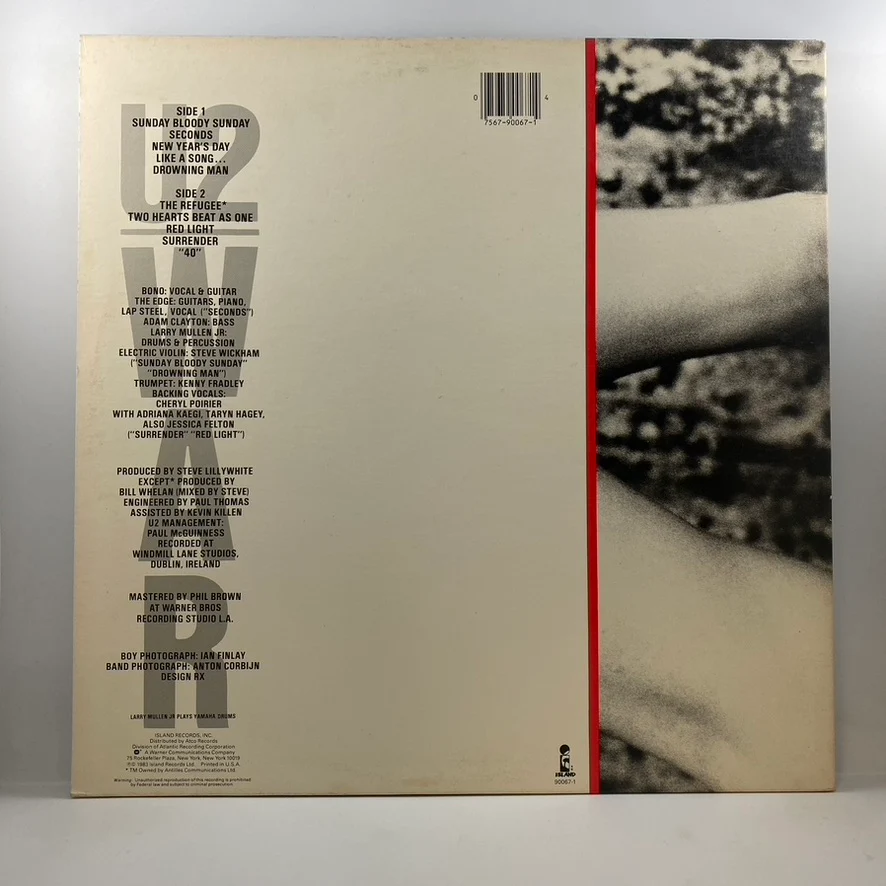 U2 – War LP USED Vinyl VG+/VG+ - Image 2